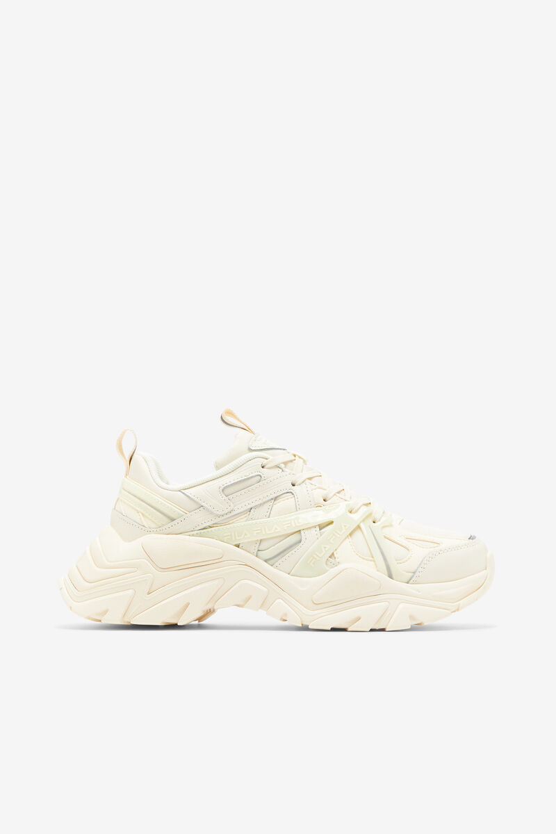 Women's Fila Electrove 2 Sneakers White / White / White | Qj7RC34rkfM