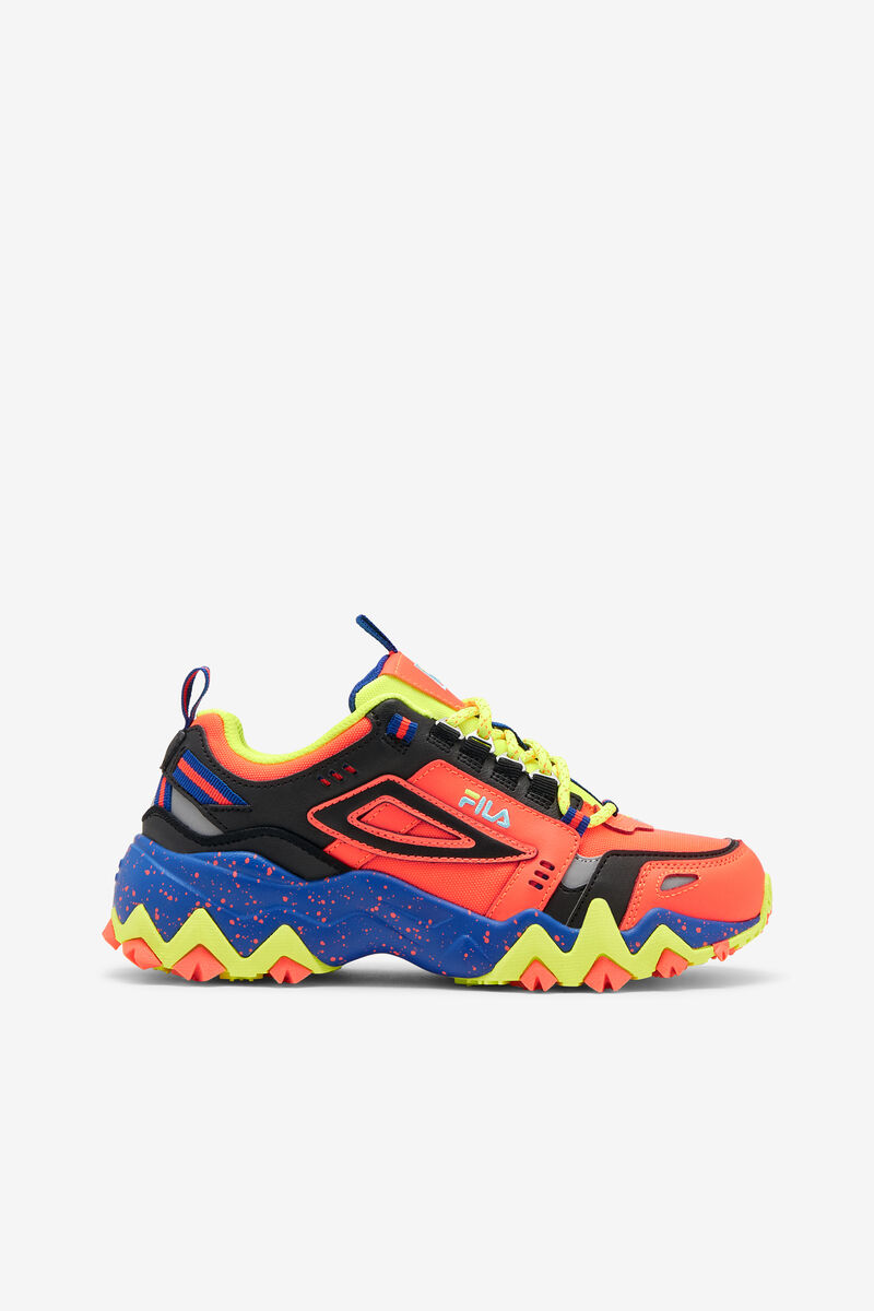 Women's Fila Oakmont Tr Sneakers Coral / Blue / Black | Uvz4gFtnOOP