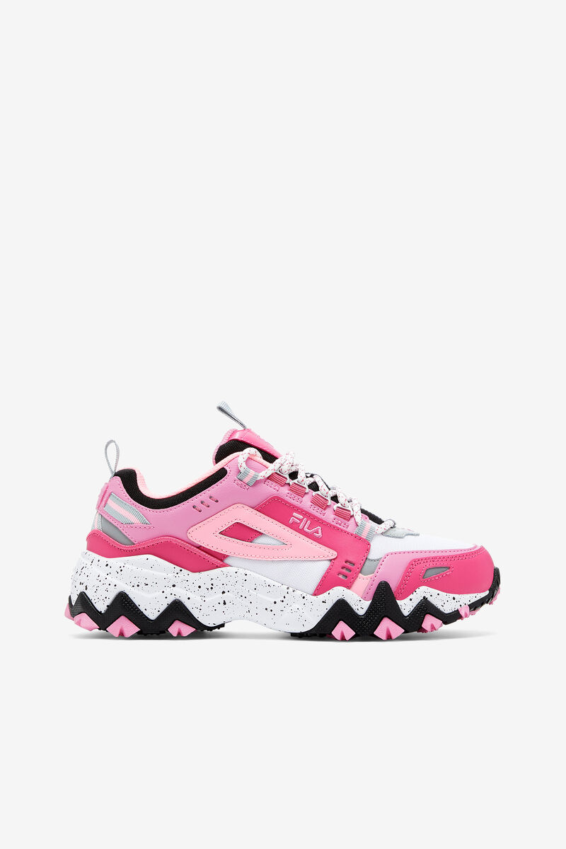 Women's Fila Oakmont Tr Sneakers White / Fuchsia Rose / Fuchsia Pink | PAehBCztkSO