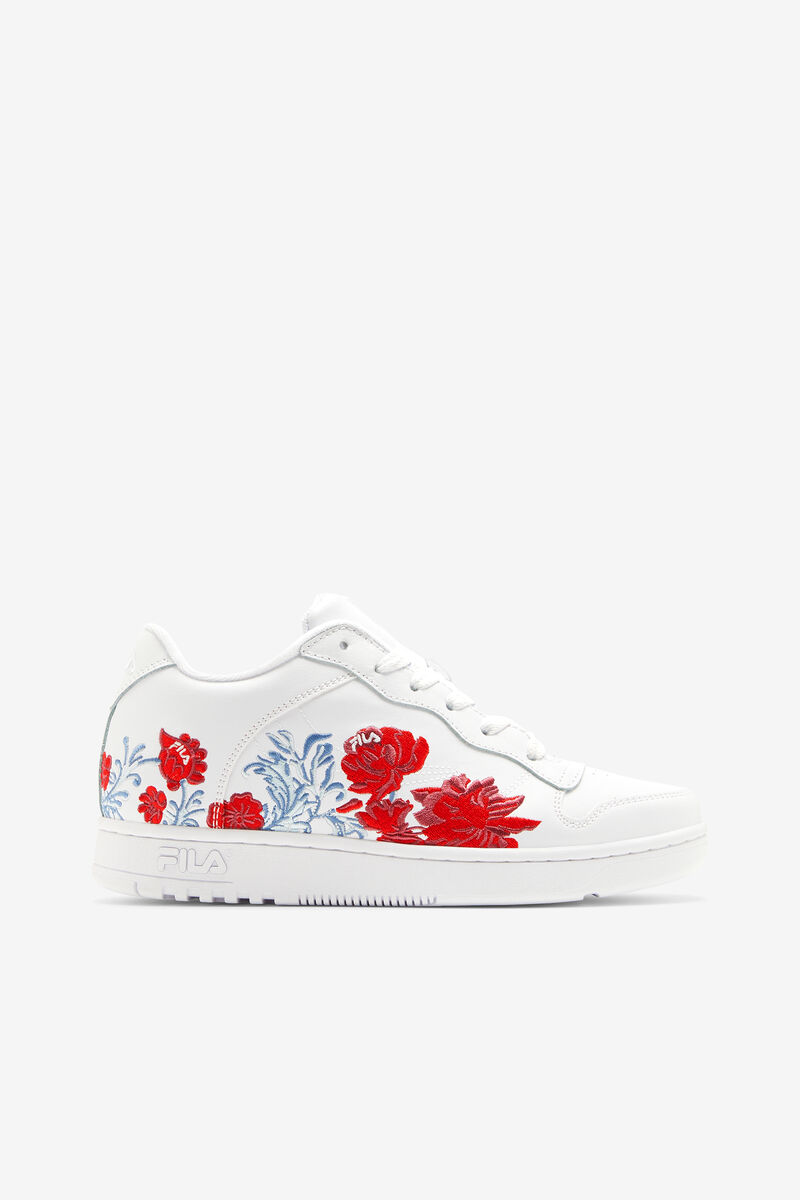 Women's Fila Wx-110 Flower Sneakers White / White / White | 6QbugSpm8N7