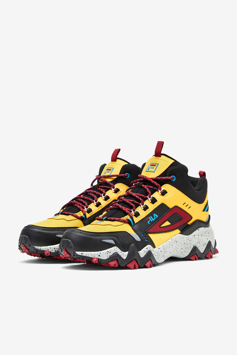Men's Fila Oakmont Tr Mid Running Shoes Lemon / Black / Red | cXTAQTRTd14