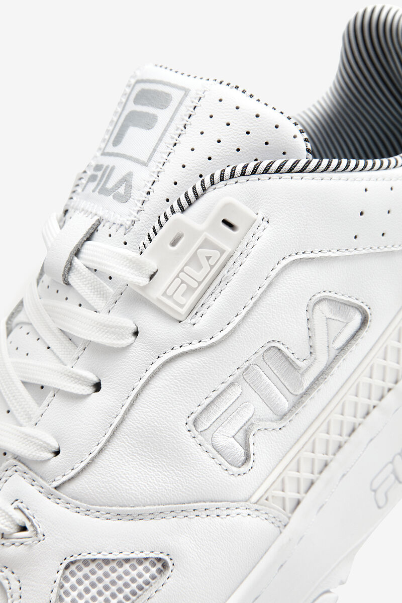 Men's Fila Teratach 600 Low Top Shoes | Fila Sneakers White / White / Metal Silver | eJ61l9n2Umo