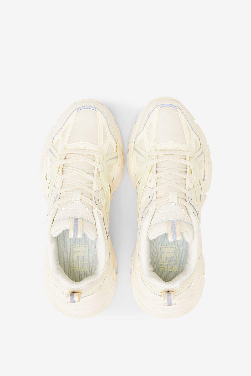 Women's Fila Electrove 2 Sneakers White / White / White | Qj7RC34rkfM