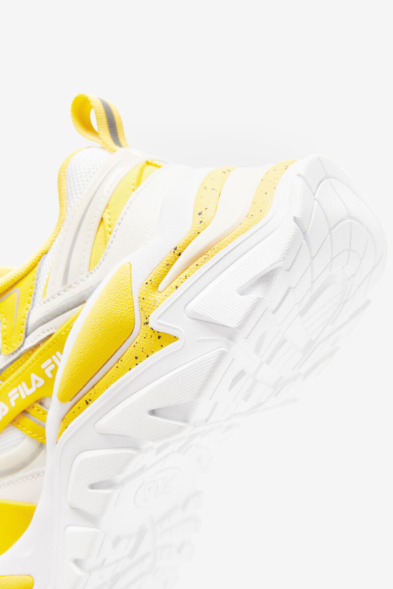 Women's Fila Electrove 2 Sneakers White | wk4IjkmfEkD