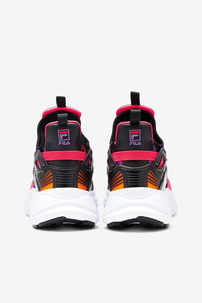 Women's Fila Hallasan '90s Sneakers Black / Pink / White | s2pWv77ks5O