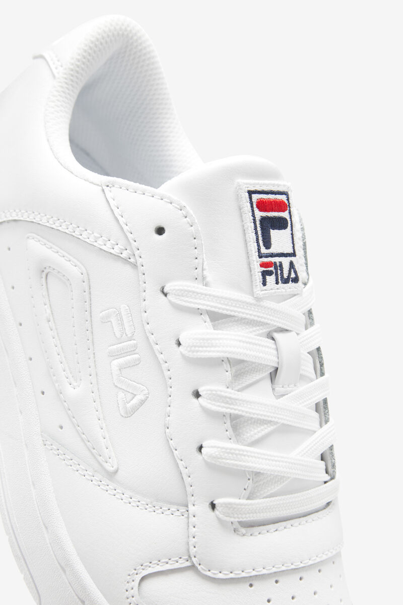 Women's Fila Lnx-100 Sneakers White / Navy / Red | v2GrOfSnM9u