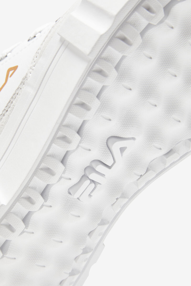 Women's Fila Sandblast Low Sneakers White / White / Metal Gold | Ycr4nfvF6Uw