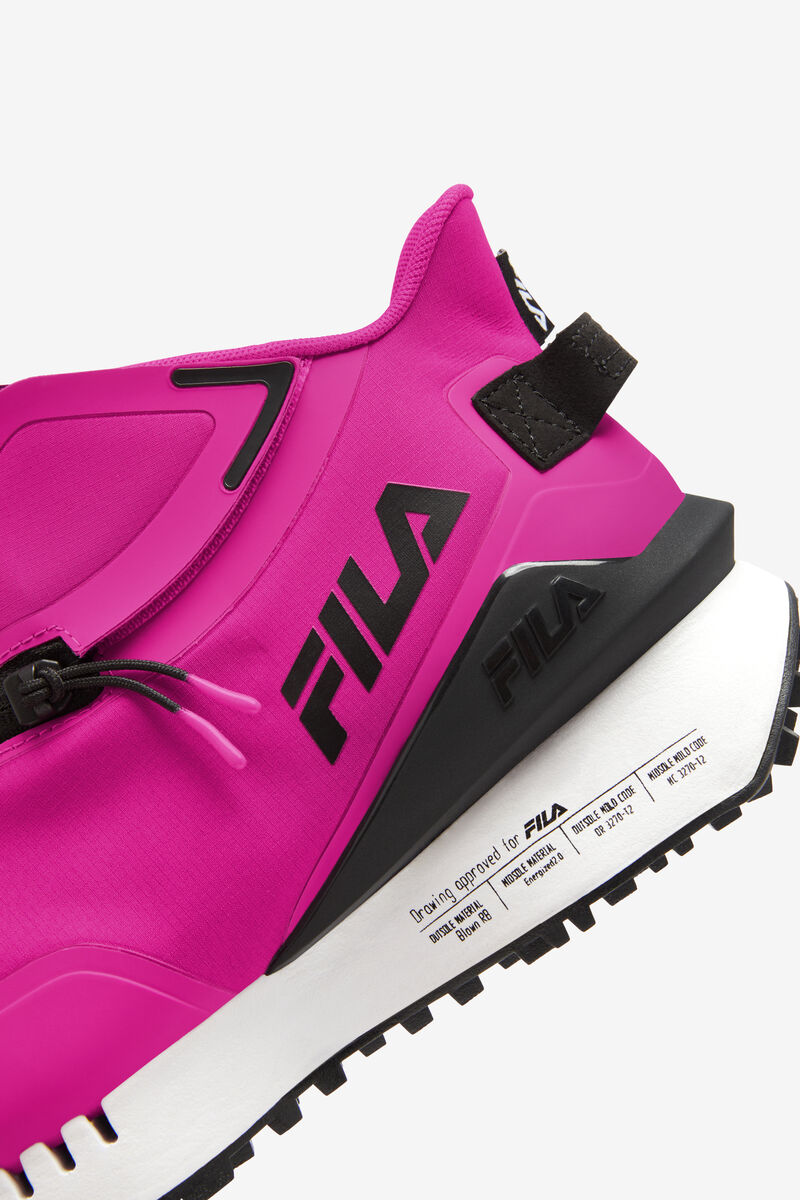 Women's Fila Space Runner Sneakers Pink / Black / White | mzj67IjnBCj