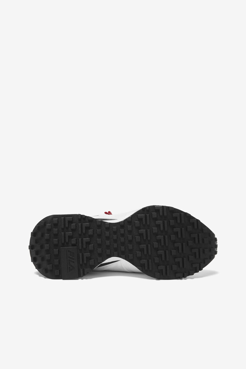 Women's Fila Space Runner Sneakers White / Black / Red | o2Ox1MMS6uU
