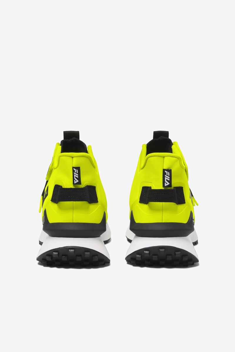 Women's Fila Space Runner Sneakers Yellow / Black / White | 3TtcEje75MS